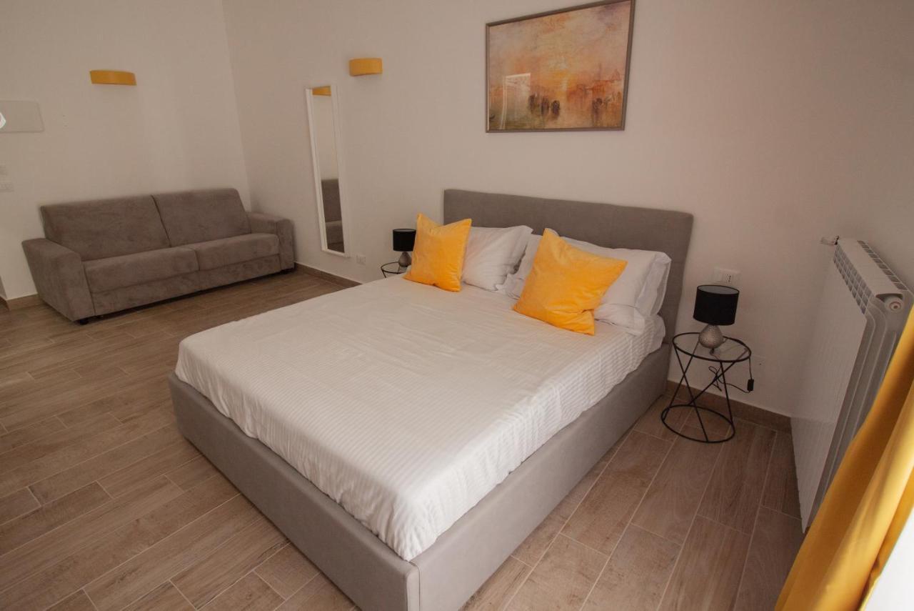 Aragona15 Suites ปาแลร์โม ภายนอก รูปภาพ